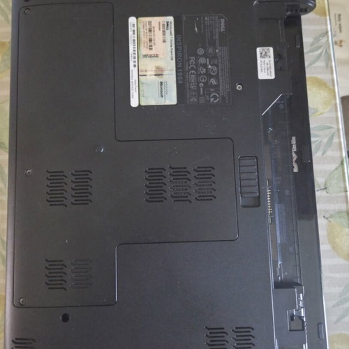 Dell Inspiron i3 laptop 4GB RAM, 256GB SSD, Windows 10 used