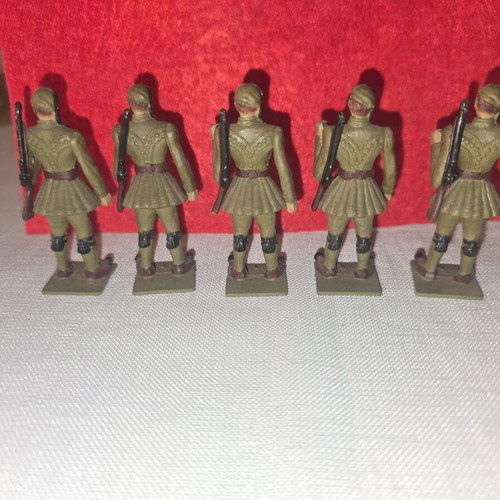 Pal Evzones 1940-41 figures used