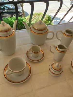 Complete coffee and tea porcelain set, unused