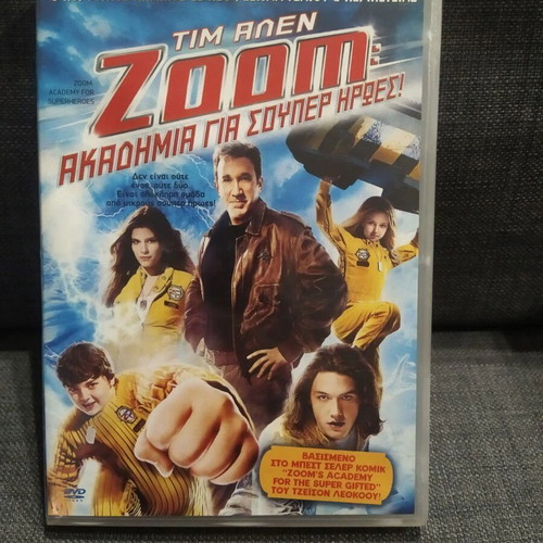 Zoom Academy for Superheroes DVD used, comedy fantasy with subtitles
