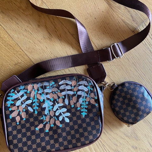 Hand-painted bag with auxiliary wallet brown new 20x16