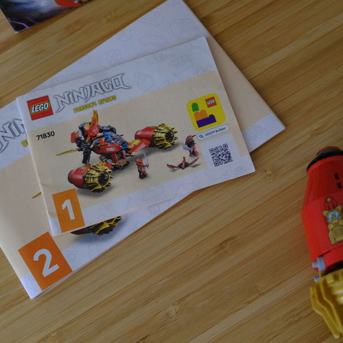 Lego Ninjago Kai's Mech Storm Rider 333 pcs like new