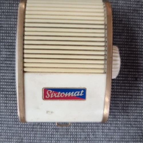Sixtomat vintage light meter used, good condition