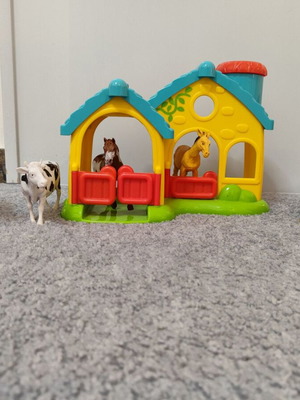 Farm with sounds and farm animals like new baby toys