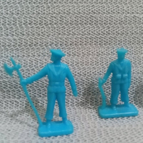 Plastic military figures used, French Navy, pack of 4