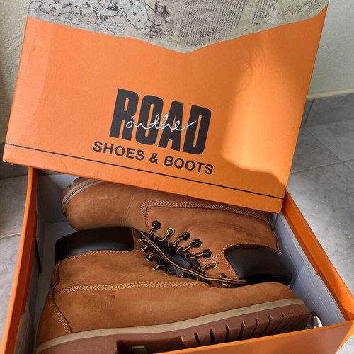 Road brown tan boots used, size 41 unisex