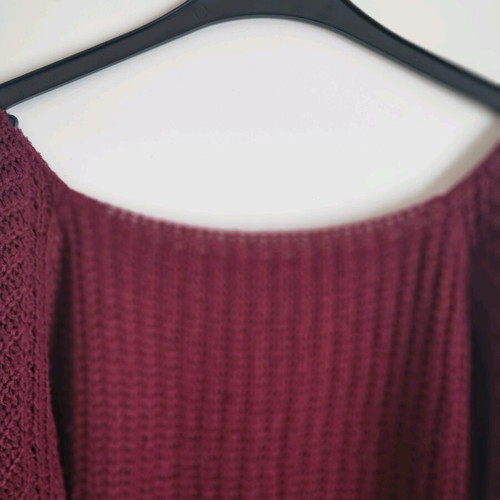 Oversized knitted sweater burgundy like new