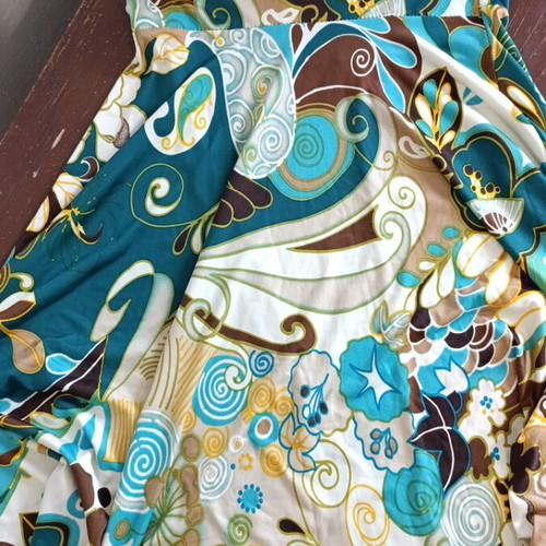 Short dress one size like new