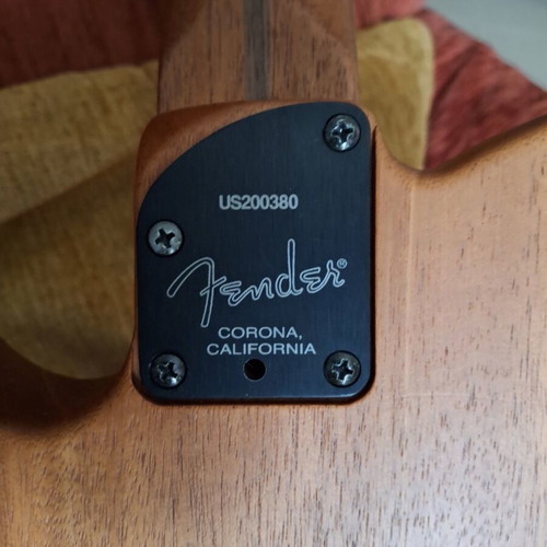 Fender American Acoustasonic Telecaster guitar like new