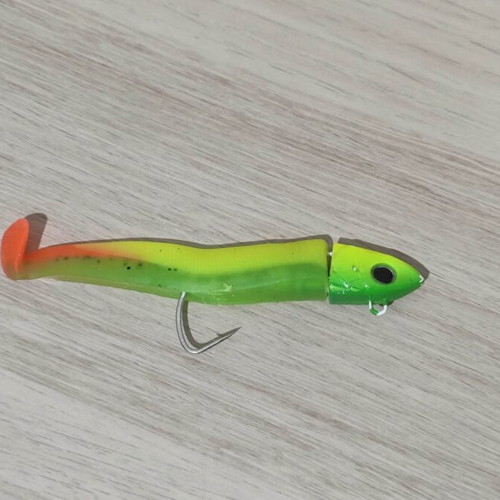 Set of 2 used spinning silicone lures Savage Gear Minnow Weedless and Hunthouse Fiiish Black Minnow