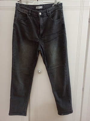 Pull & Bear black elastic jeans like new, size XL 42 14