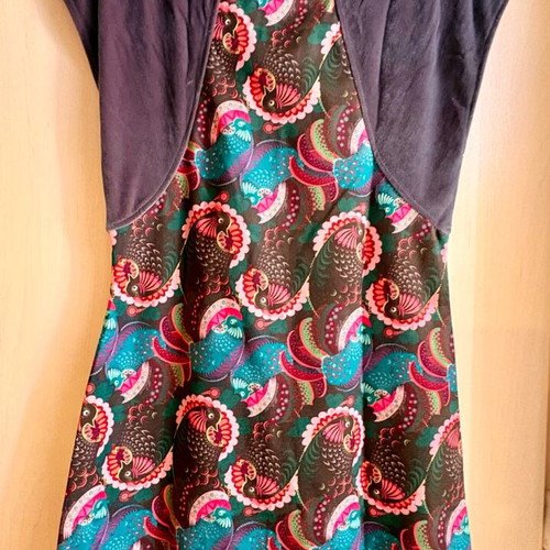 Mini dress with unique pattern size M like new