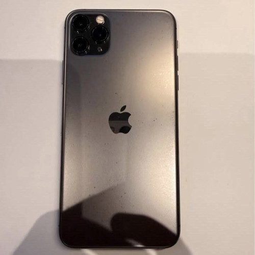 IPhone 11 Pro Max σαν καινούργιο, με θήκη, κουτί και καλώδιο