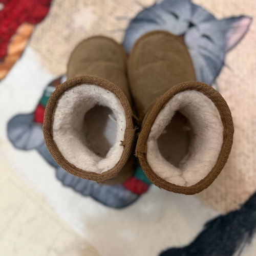 Emu kids boots used, size 25/26, brown with fur lining