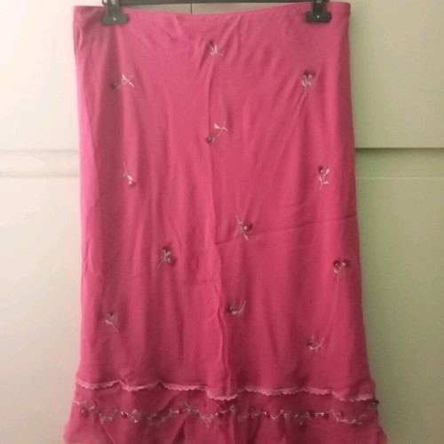 Satin silk pink midi skirt XXL like new, Debenham's Edina