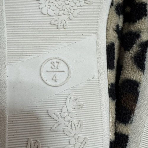 Slippers size 37 new