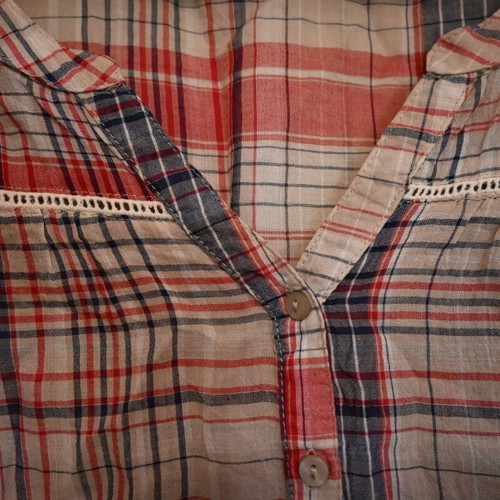 Checked Promod blouse like new with gathered hem
