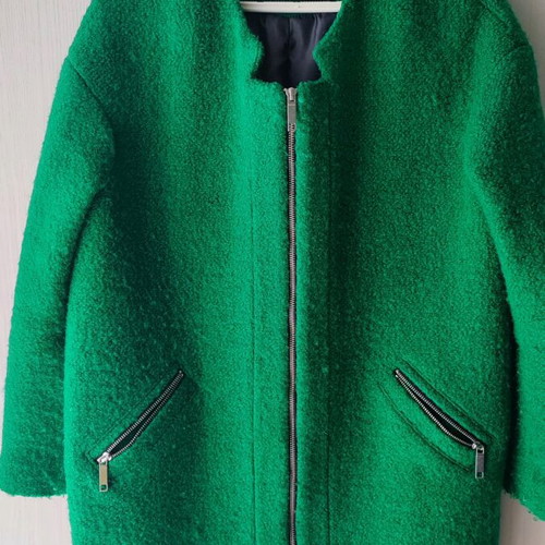 River Island coat size L like new, wool and warm