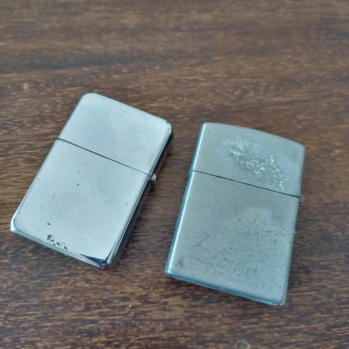 Set of 2 lighters used, metal