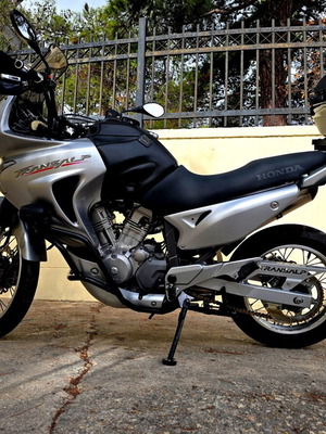 Πωλειται transalp 650