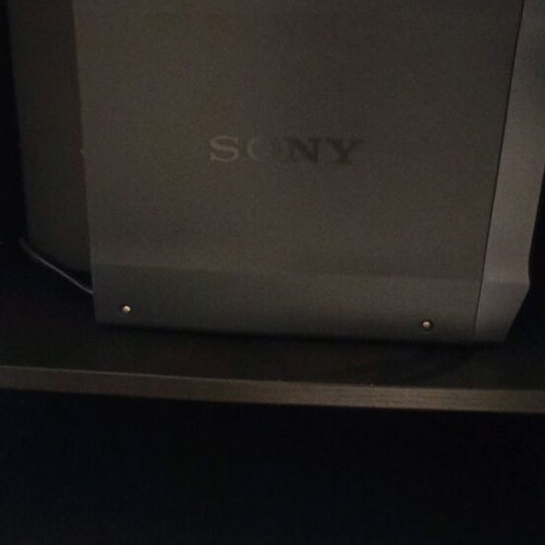 Sony CHC-CL3 sound system used with 3 CD changer and 2x100 Watt