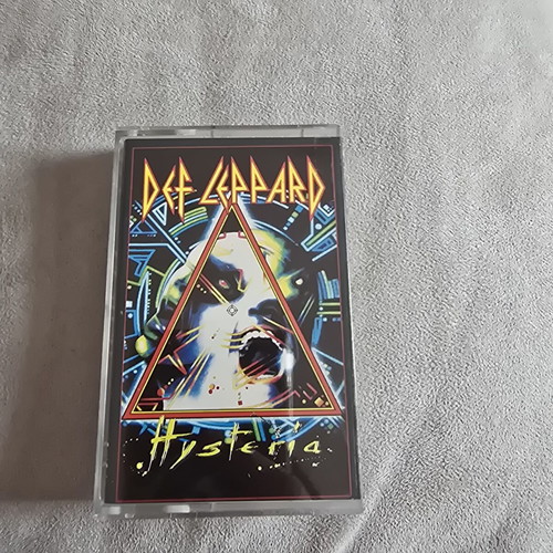 Def Leppard Hysteria cassette used, rock