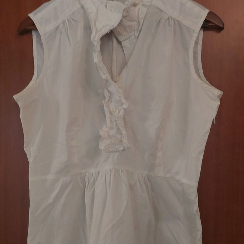 Axel cotton blouse like new, white