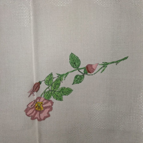 Square Semen table linen 75×75, hand-painted, like new