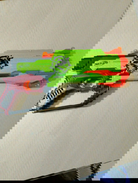 Nerf Gun