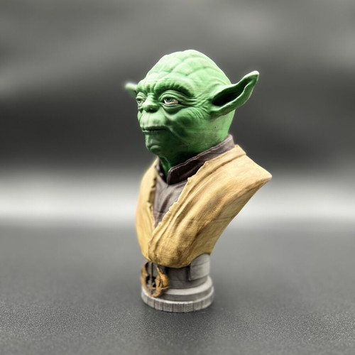 Yoda Bust custom hand-painted, like new, Star Wars collectible