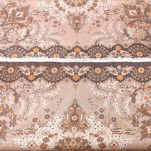 Wool rug 2.50x3.50 like new with floral and lachouria patterns