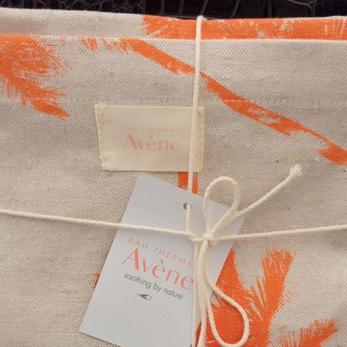 Avene beach bag new with inner pocket