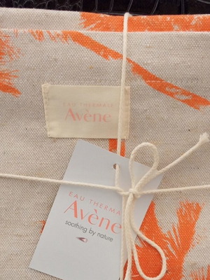 Τσάντα παραλίας Avene καινούργια με εσωτερική τσέπη
