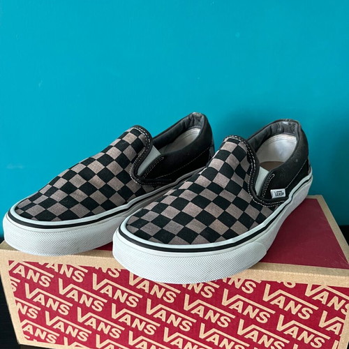 Vans Slip On like new, size 38