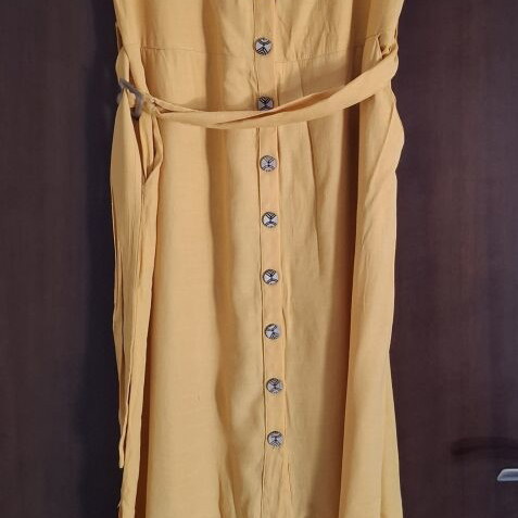Only linen summer dress used, yellow, size M