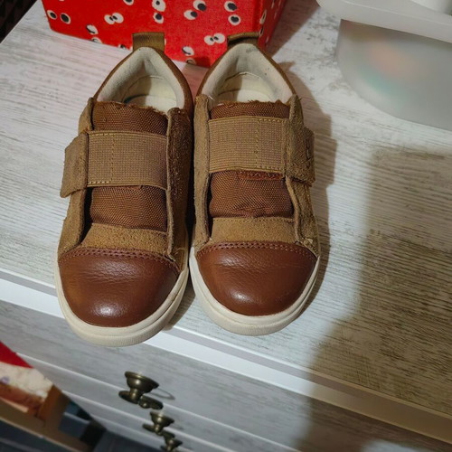 Ugg sneakers used, brown, size 27