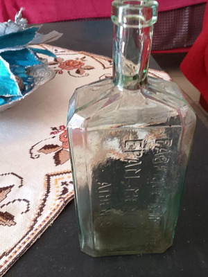 Antique alcohol bottle used, 1882 Fabrioe Chimique Eram Menounos