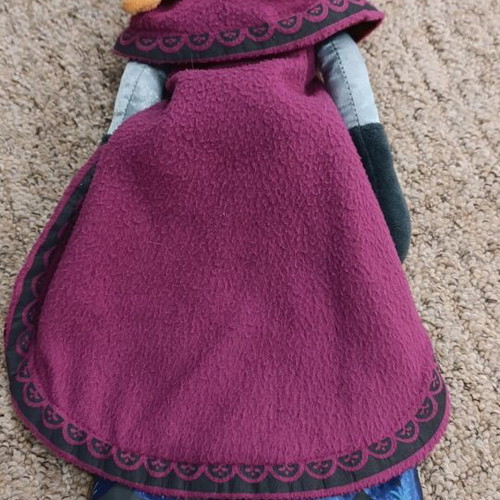 Anna Frozen plush doll used