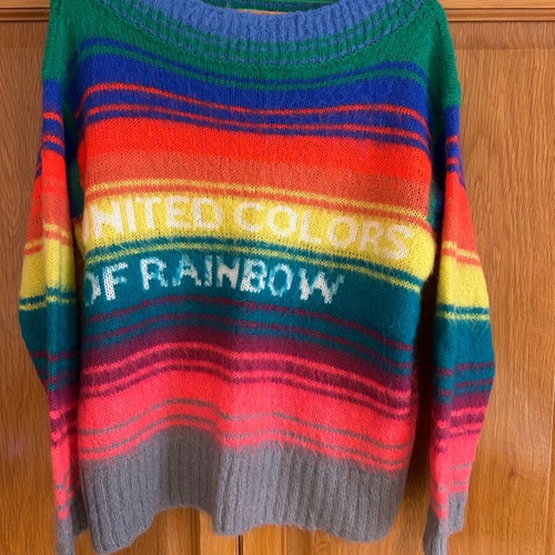 Benetton sweater like new, colorful, cozy