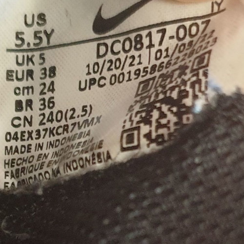 Nike Phantom football shoes size 38 used, black and silver