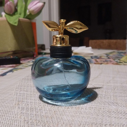 Empty Luna Nina Ricci cologne bottle used, 80ml, apple-shaped