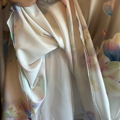 Unique dress like new, blue and colorful, size L