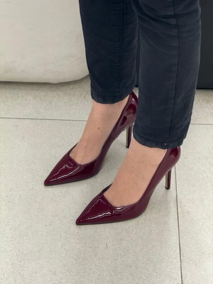 Sante pumps like new, burgundy, size 39