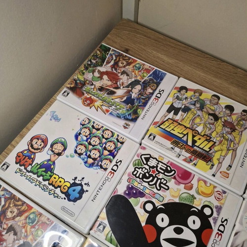 Nintendo 3DS комплект японски игри като нов, само на японски език
