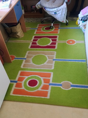 Rug like new, 2.32 x 1.58 m, vibrant colors