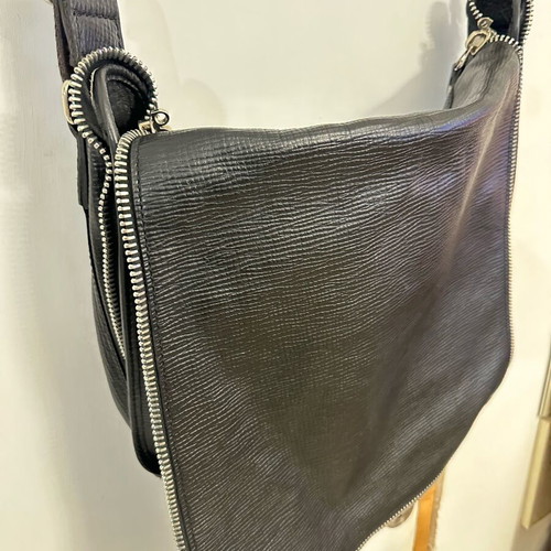 Leather black messenger bag crossbody like new branded with zipper