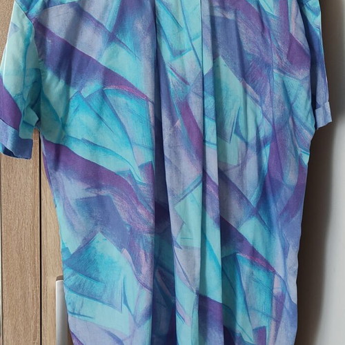 Lucie Linden International Vintage Women's Short-Sleeve Blouse like new, abstract print