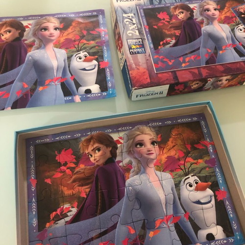 Frozen 2 puzzles like new, pack of 2 children's 24-piece sets