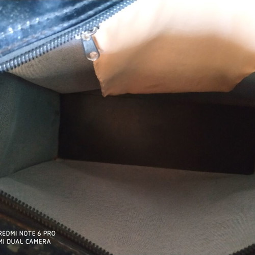 Medium black handbag