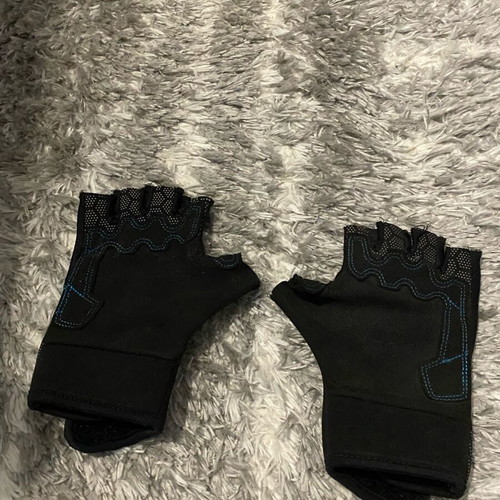 Cycling gloves used